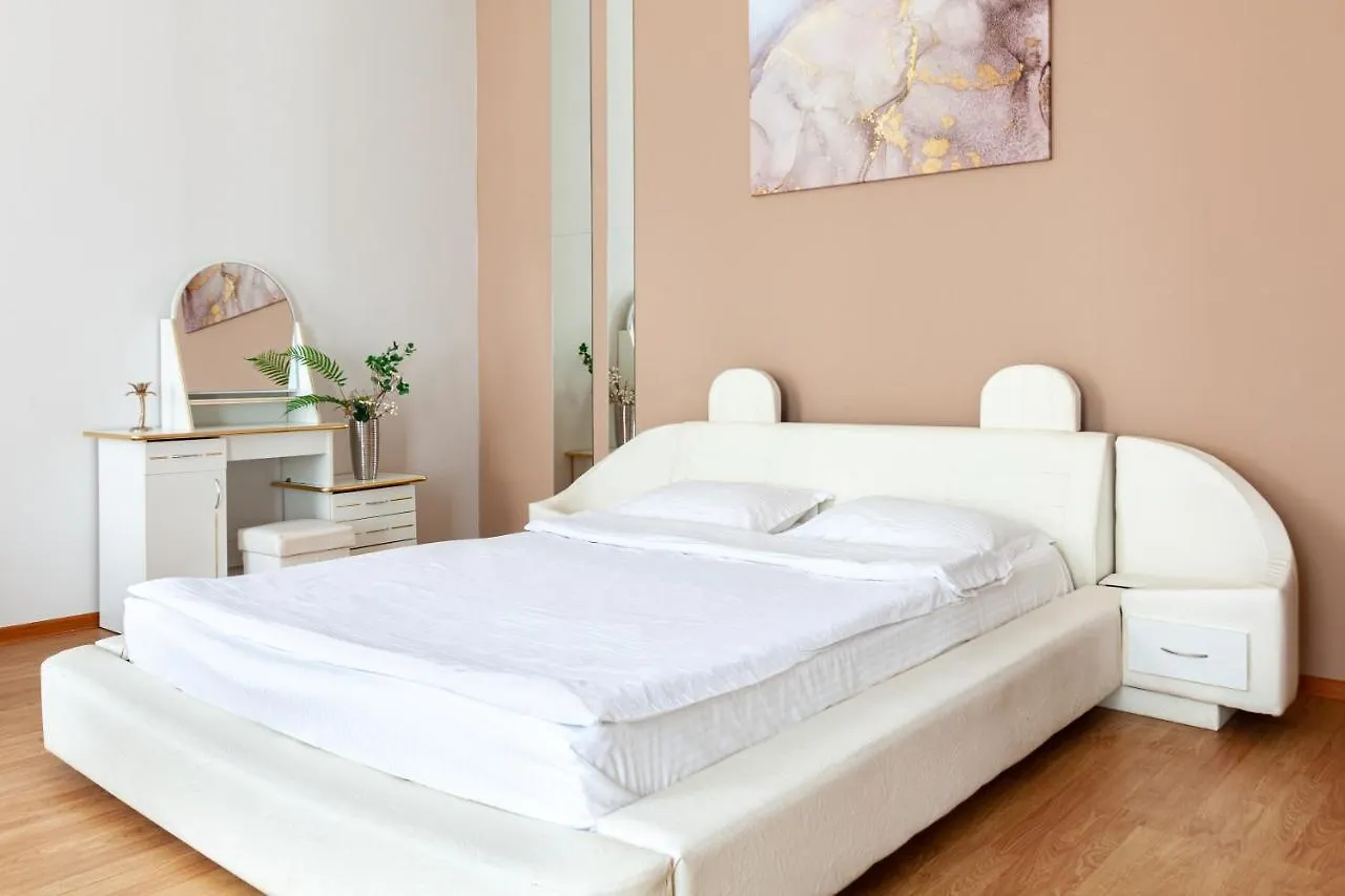 Leogrand Apartments Svobody 33 Lviv 0*,  Ukraine